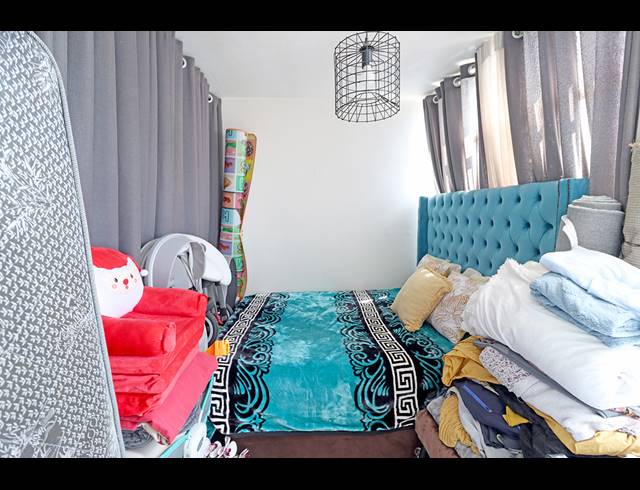 1.5 BEDROOM APARTMENT FOR SALE IN BEDFORD GARDENS